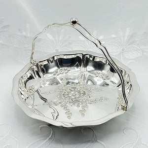 Beautiful Silver Plate Bread/Cake/Fruit Basket