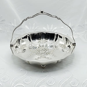 Beautiful Silver Plate Bread/Cake/Fruit Basket