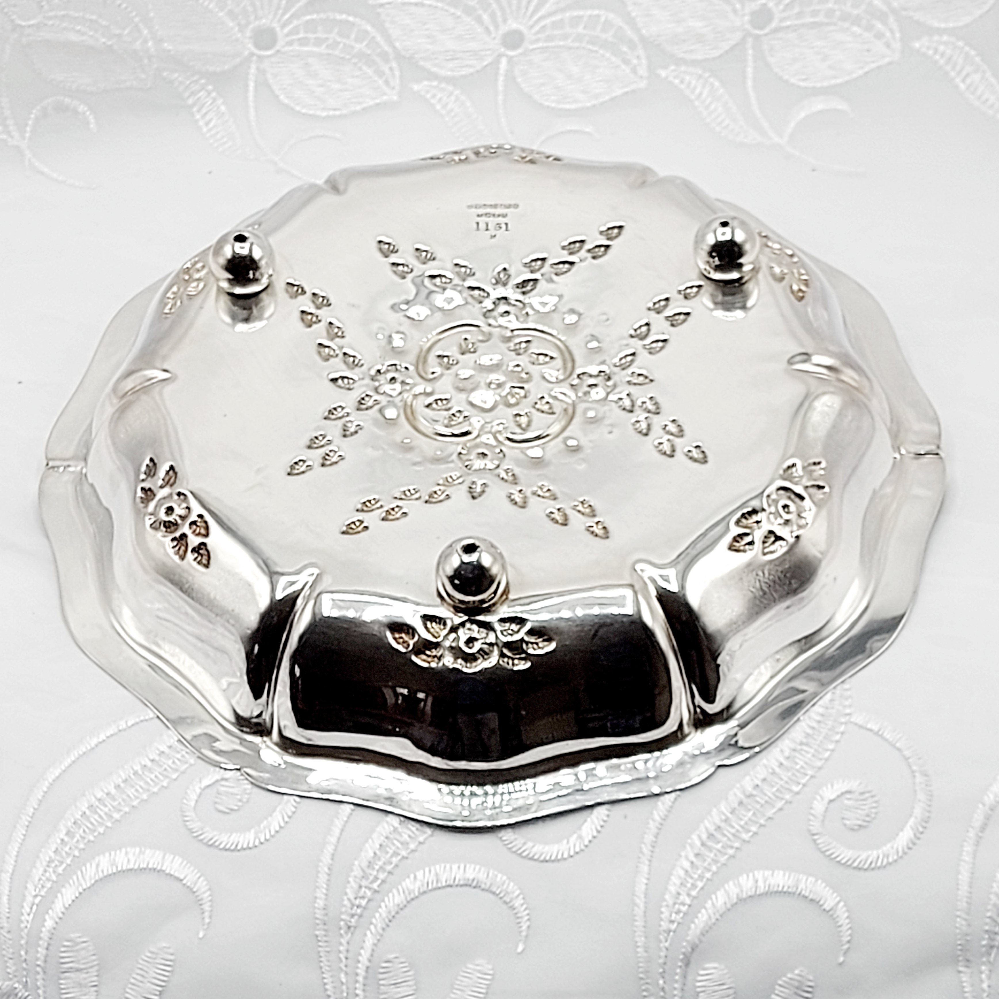 Beautiful Silver Plate Bread/Cake/Fruit Basket