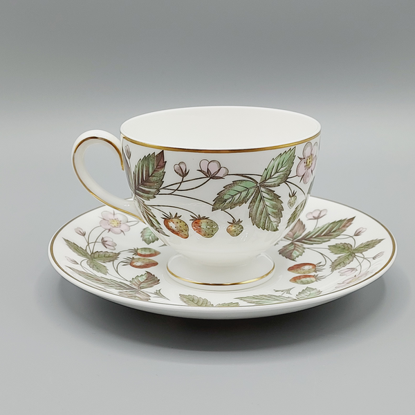 英国ウエッジウッド ストロベリーヒルセット 【公式通販】